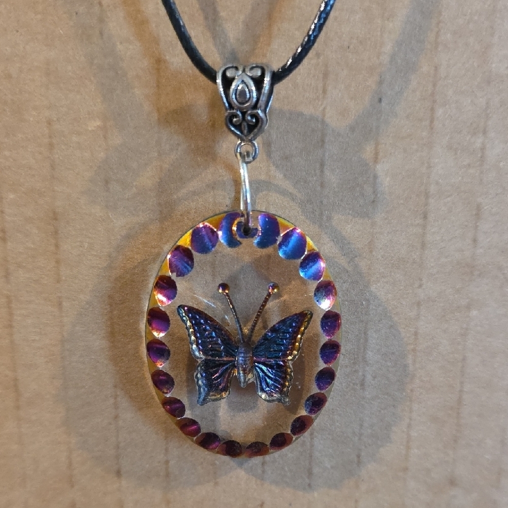 (J66) Vintage Rainbow Etch Glass Butterfly Oval Pendent, With A Necklace